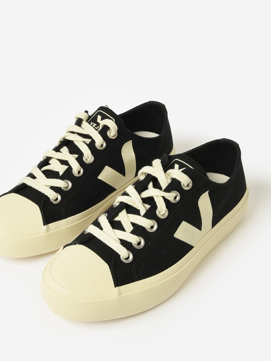 Veja Shoes - Veja Wata II Canvas Sneakers